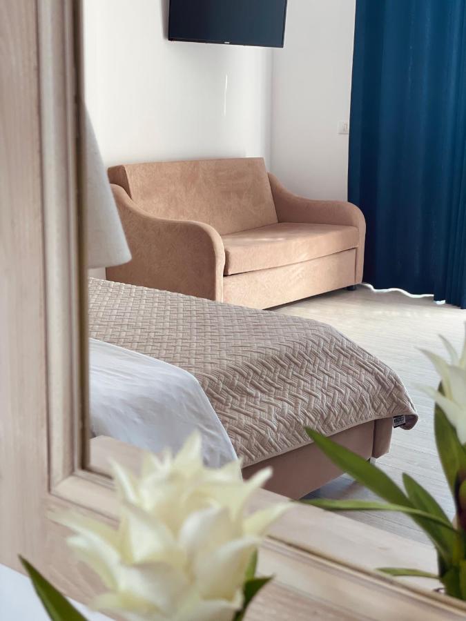 Ionian Terrace Bed & Breakfast Himare Eksteriør bilde